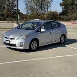 2010 Toyota Prius TWO
