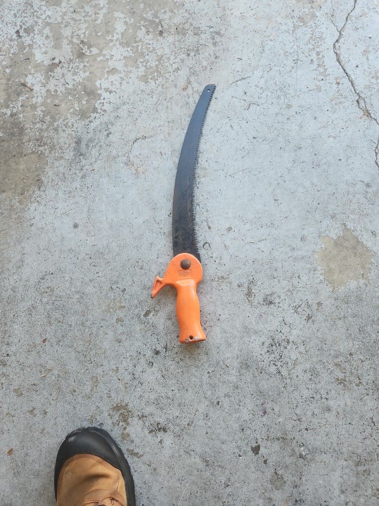 Pole Saw Attachment. 