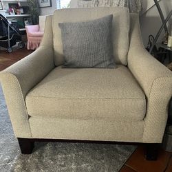 Side Beige Chair 