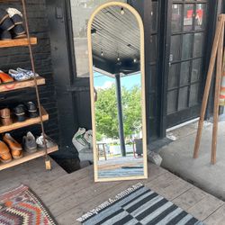 mirror with stand