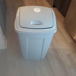 Trash Can