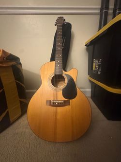 Jasmine by Takamine Acoustic Guitar (S-34C) with Washburn Gig Bag