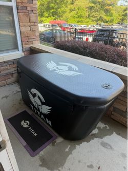 Titan Wellness Ice Bath