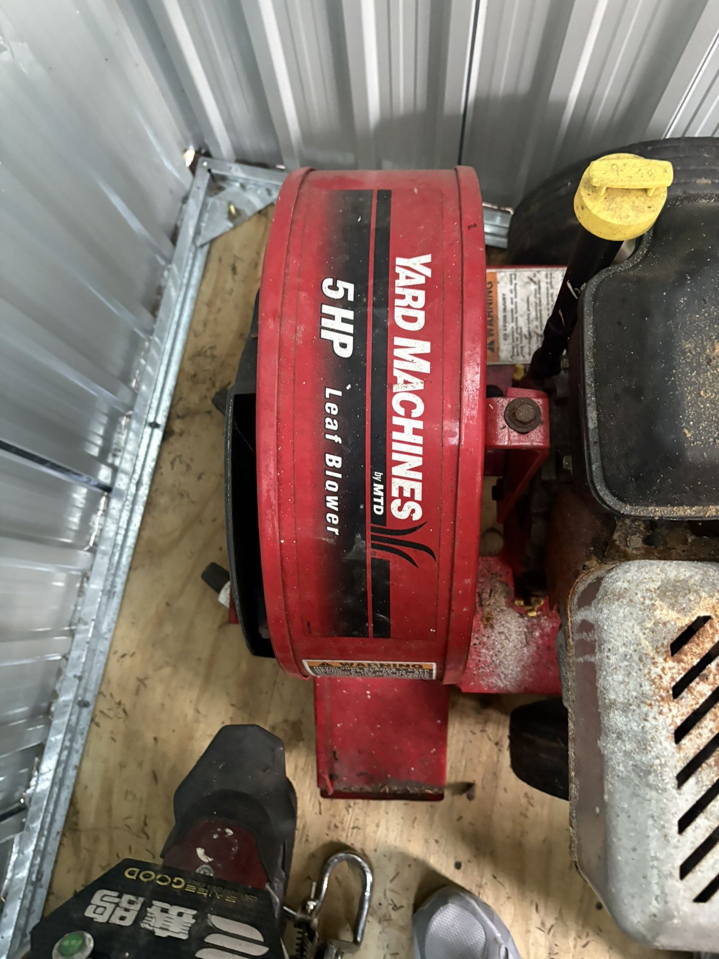 Yard Machine Leaf Blower