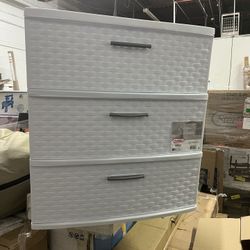 BRAND NEW - Sterilite 3 Drawer Wide Weave Tower - White