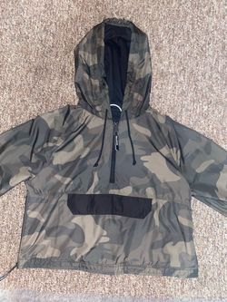 Hollister Camo Half-Zip Pullover Windbreaker