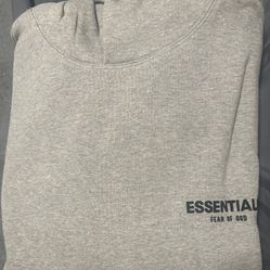 ESSENTIALS FEAR OF GOD