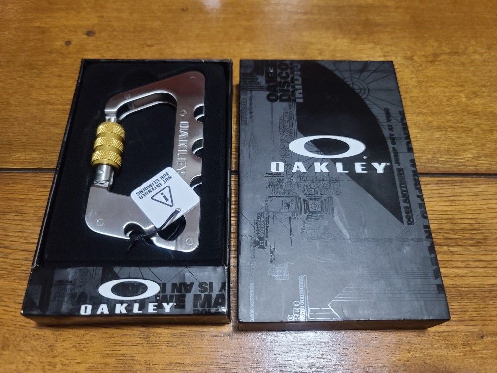 Oakley Metalworks Large Carabiner