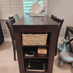 Kitchen Table And Barstools