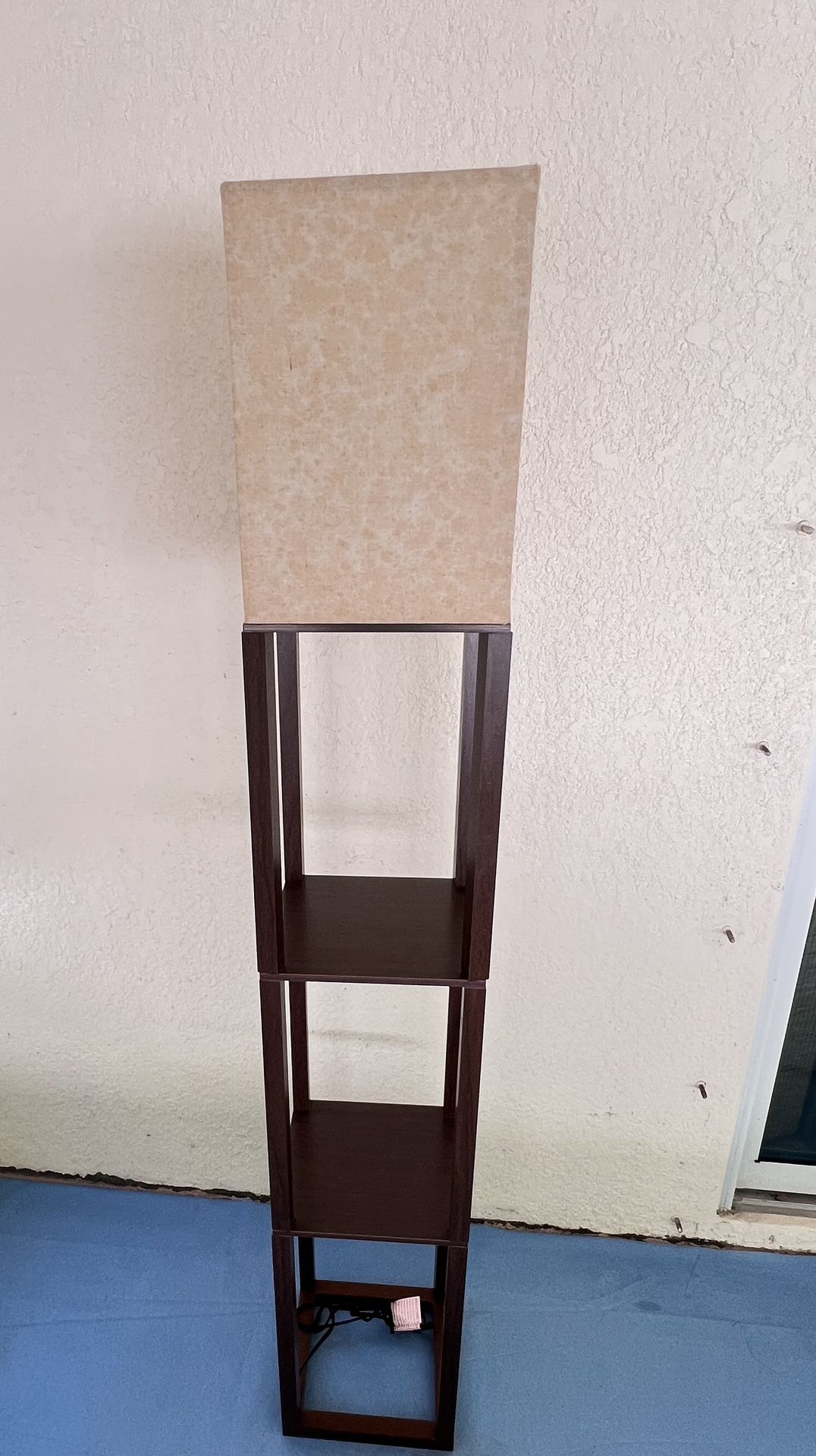 2 Standing Lamps