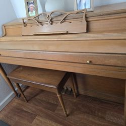 Wurlitzer Piano