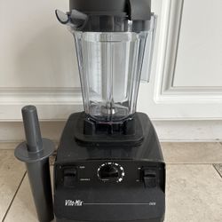 Vitamix 5000 Professional Blender with 48oz Jar Practically New