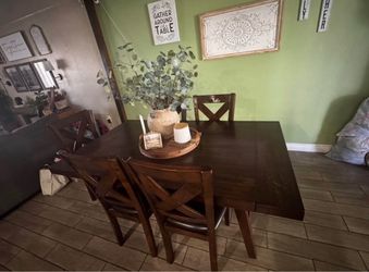 Dark Wood Dining Table with 6 dinning chairs ****ONE CHAIR NOT PICTURED****