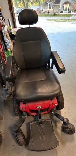 🛵 Jazzy 600 ES Electric Power Chair – $600