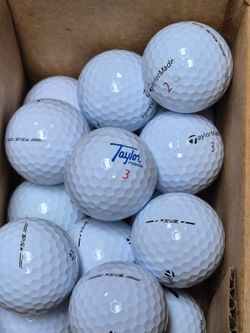 16 TaylorMade TP5X golf balls MINT CONDITION