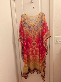 Women dresses/ blouses