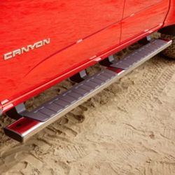 OEM GM 5" Running Boards/Assist Step 2015-2022 Canyon Colorado Crew Cab 