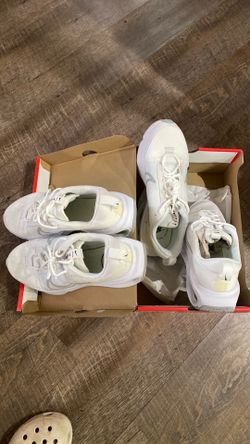 White Nike shoes