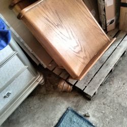 Free Free Free Roseville Table And Chairs Dressers Kids Toys..
