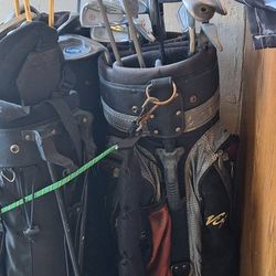 Gold Bag Woth Assorted Clubs