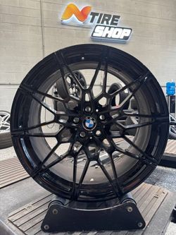 19" OEM BMW M2 M3 M4 Wheel Rim 19x9.5 5x112 826M
