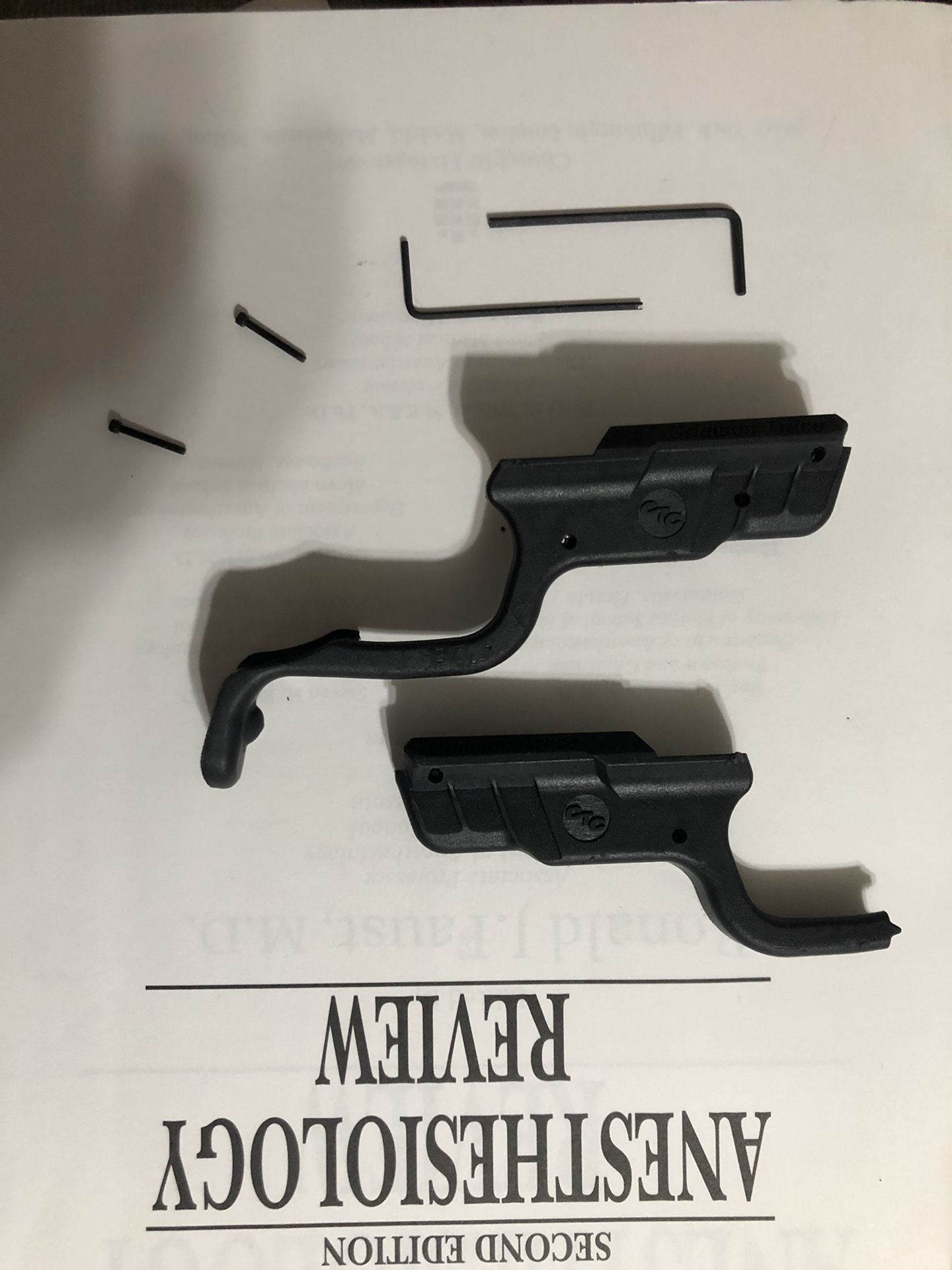 Crimson Trace Laser Site Model LG-457 For SD9ve With Appendix Holster