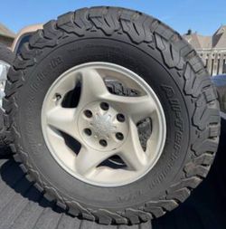 Set of Tacoma/4Runner 16 Inch Rims