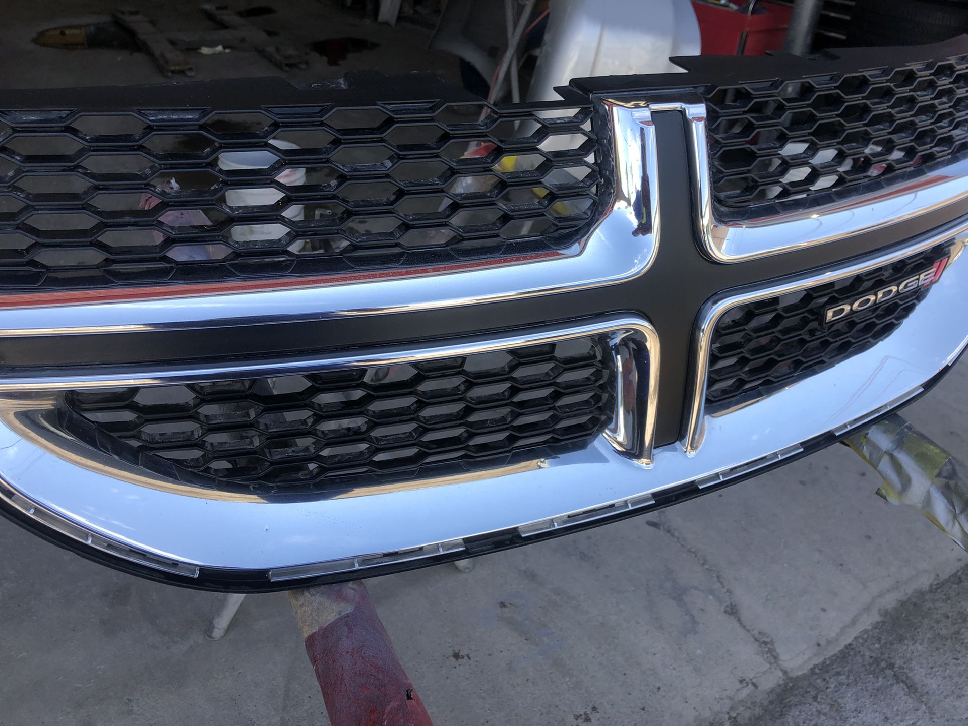 2017-2019 Dodge Caravan Grille OEM