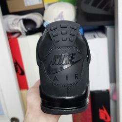 Air Jordan 4 Black Cat 