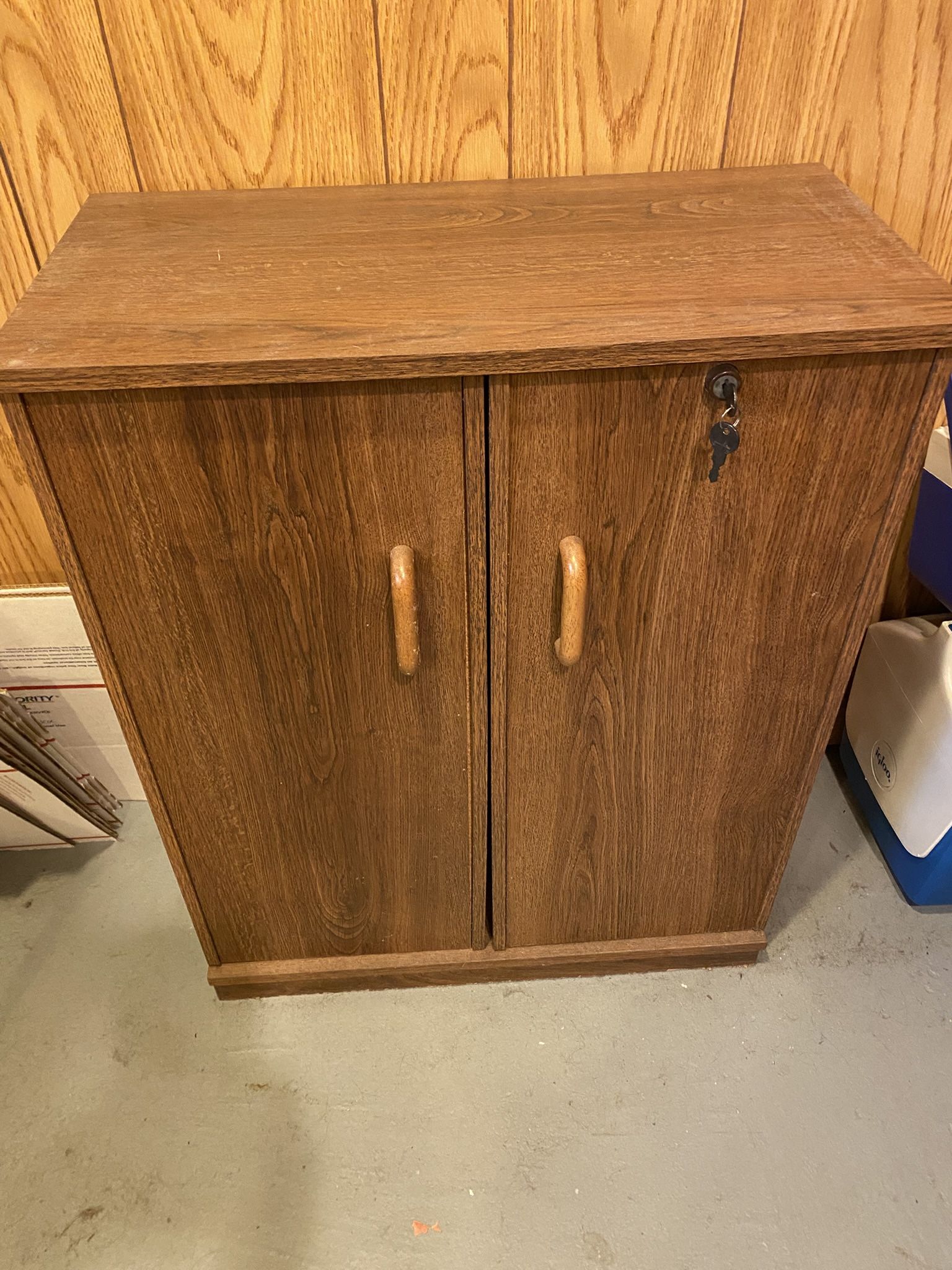 Side Storage Cabinet w/Lock