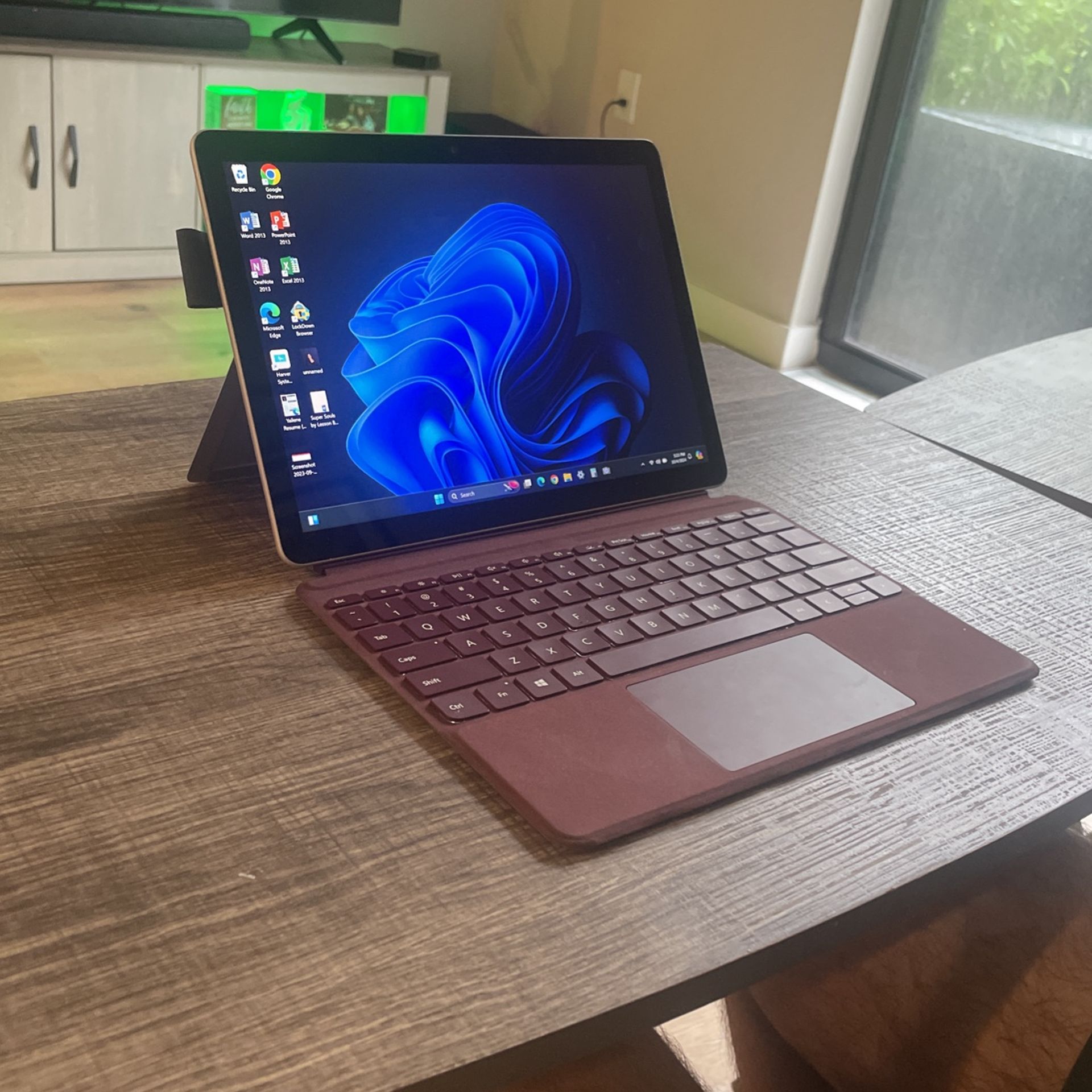 Microsoft Surface Go 2 Unlocked W/ Cellular