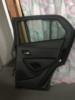 Left Front Door Chevy Trax 2017-20