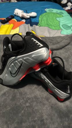 Nike Shox r4