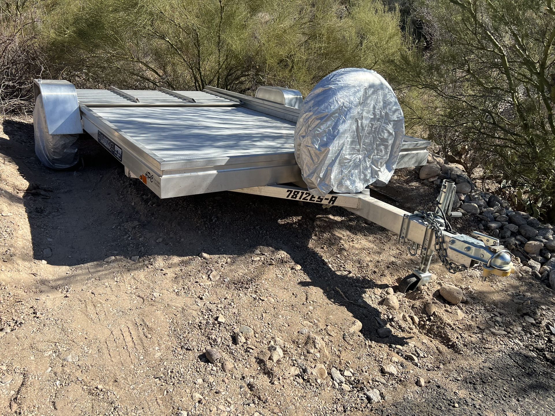 Aluma 7812 ES aluminum utility trailer- great condition
