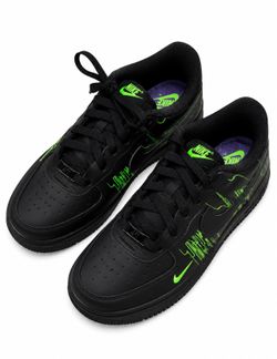 Nike Air Force 1 LV8 Kids Sneakers – NEW – Size 4Y – Black/Green
