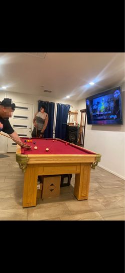 Pool table