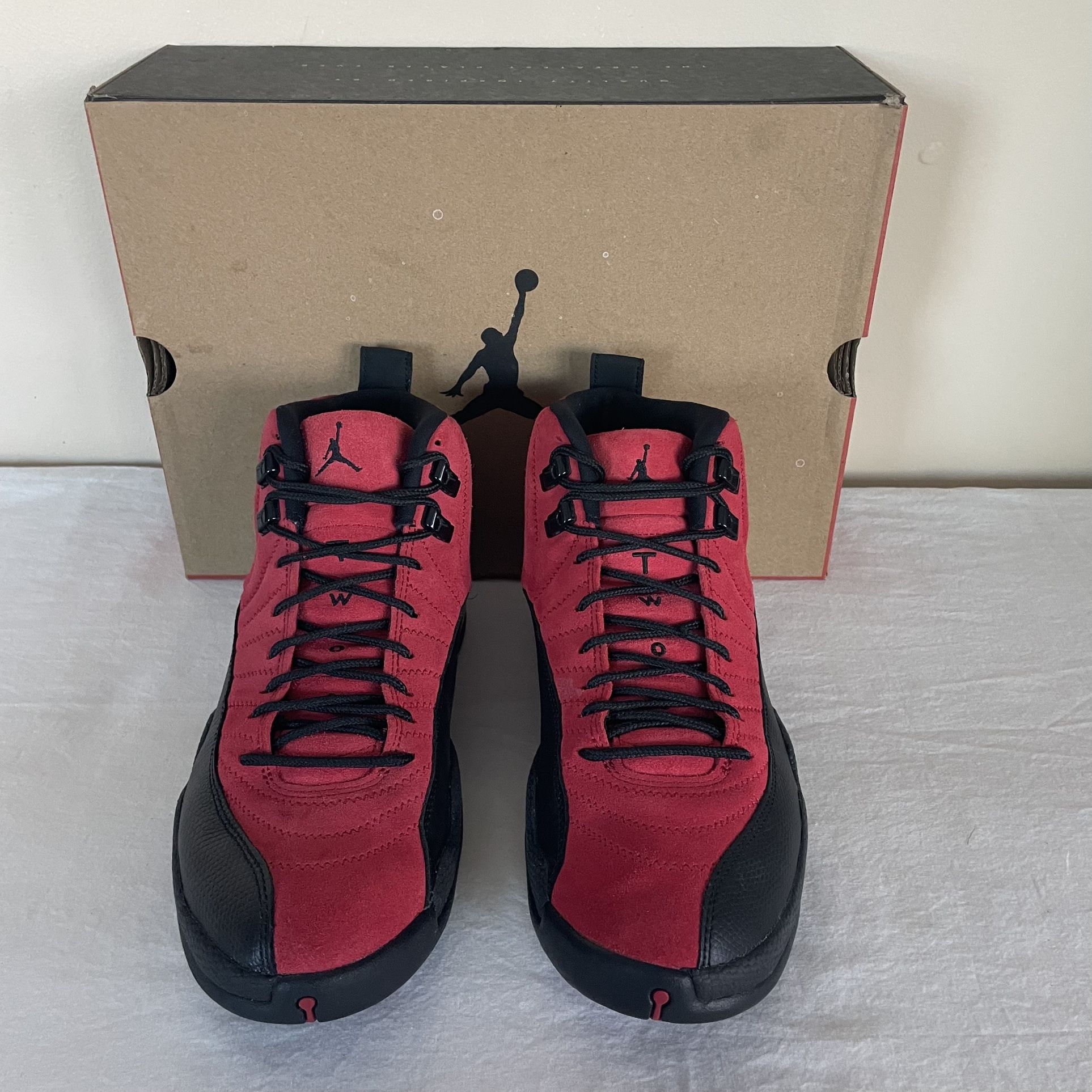 Air Jordan 12 Retro Reverse Flu Game Mens Size 9.5