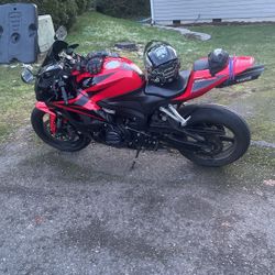 2007 Honda Car 600 RR