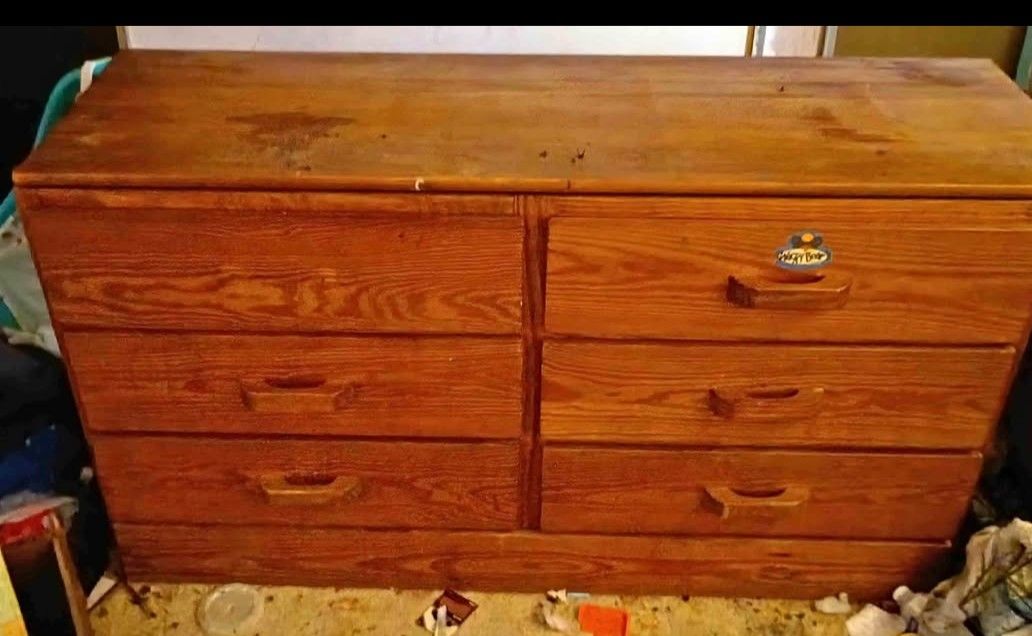 Dresser