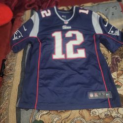 Brady jersey size Large mens