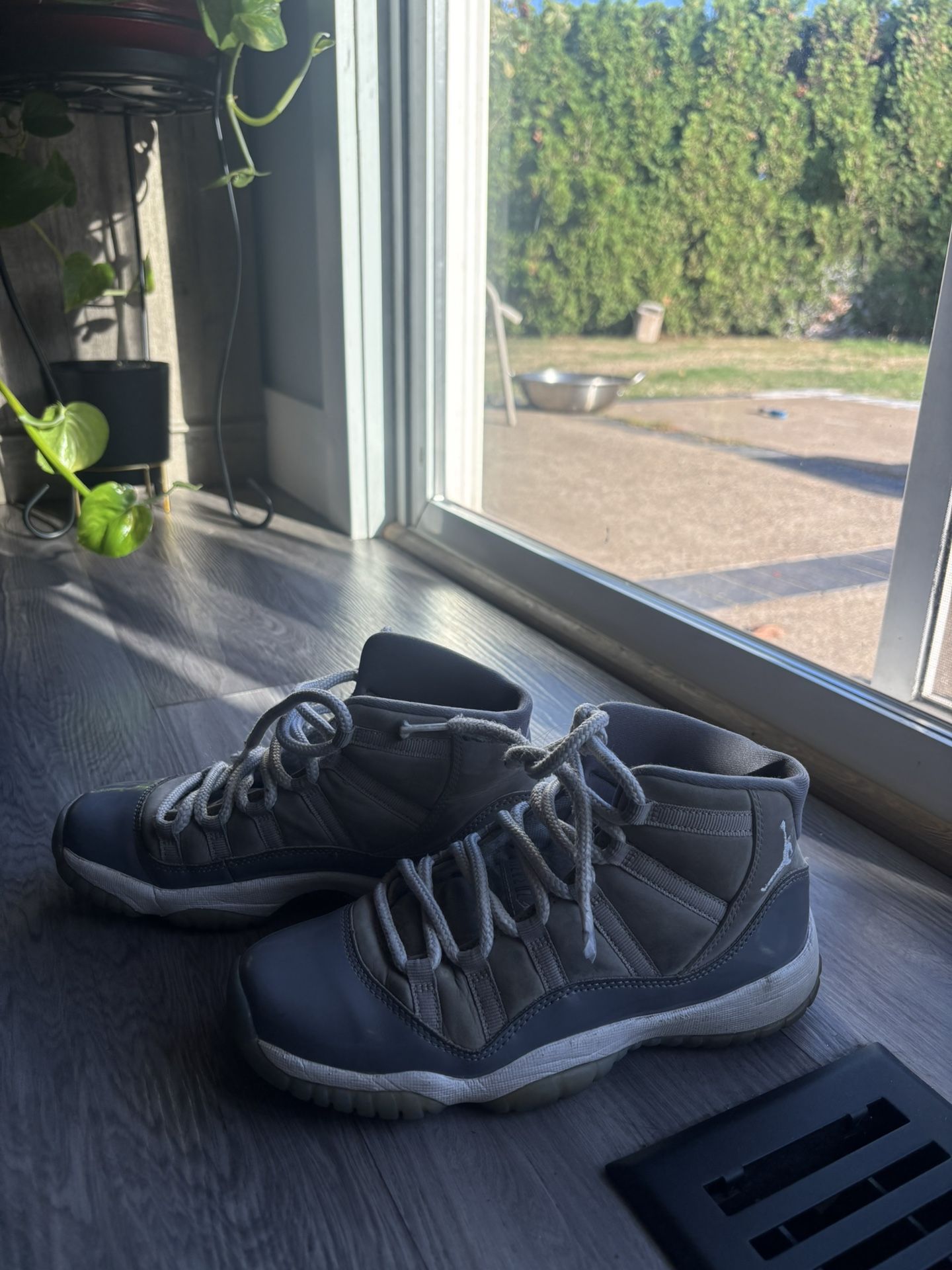 Jordan 11s