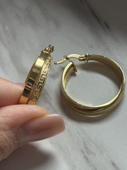 14K Gold Hoop Earrings (585)