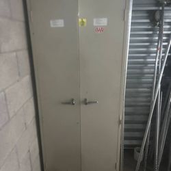 Sandusky 732-3 Steel storage cabinet 4-shelf