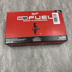 Milwaukee M18 Fuel Mud mixer w/ 180 degree handle