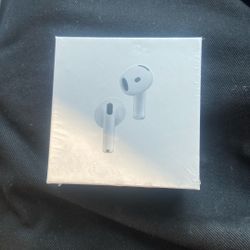 Apple AirPods 4 With Active Noise Cancelation 