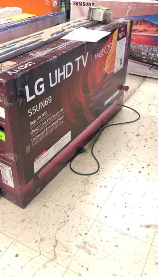 Lg 55 inch tv Y0