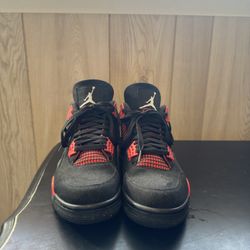 Air Jordan 4 Red Thunder