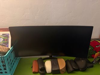 Curved LG Monitor - Like New