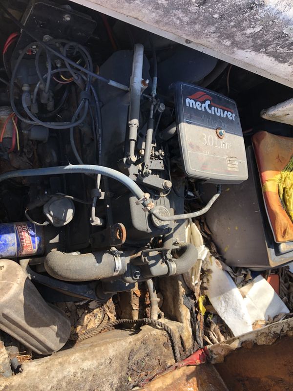 Mercury Mercruiser alpha one 3.0 inboard engine for Sale in Hialeah, FL