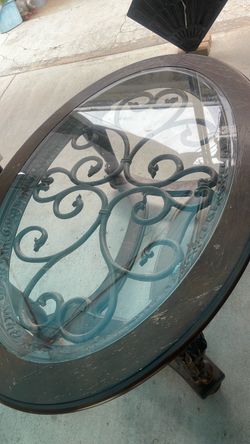 Mesa de centro de madera y vidrio y metal bonito diseño